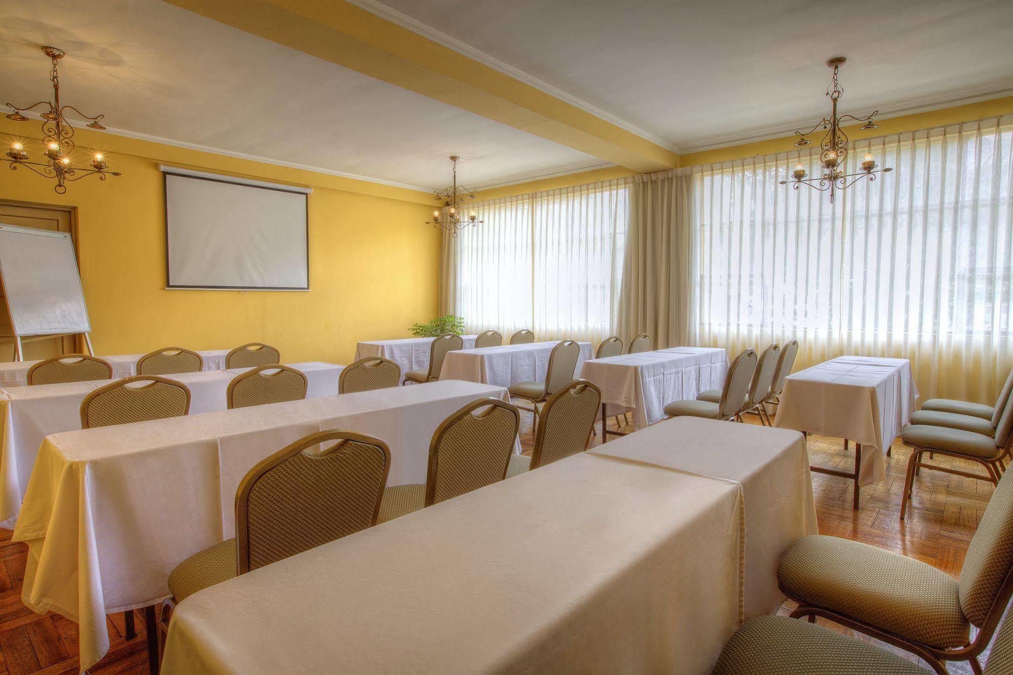 Lp Los Portales Hotel تارما المظهر الخارجي الصورة